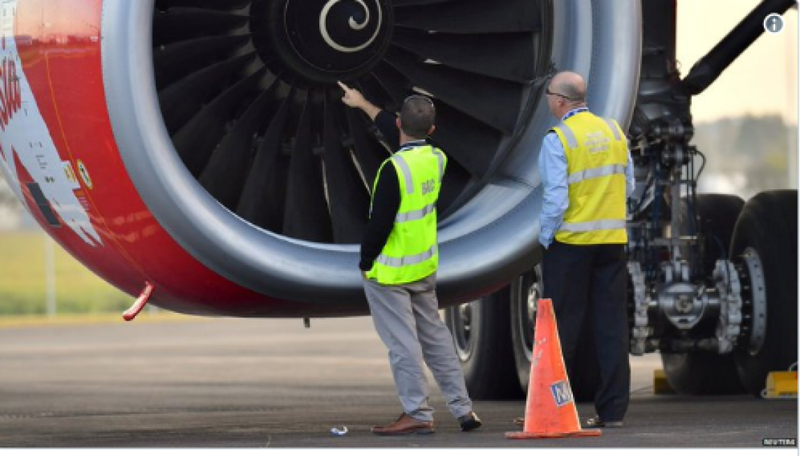 Πτήση της AirAsia X κατέληξε στο Μπρισμπέιν μετά από φόβους για χτύπημα από πουλί